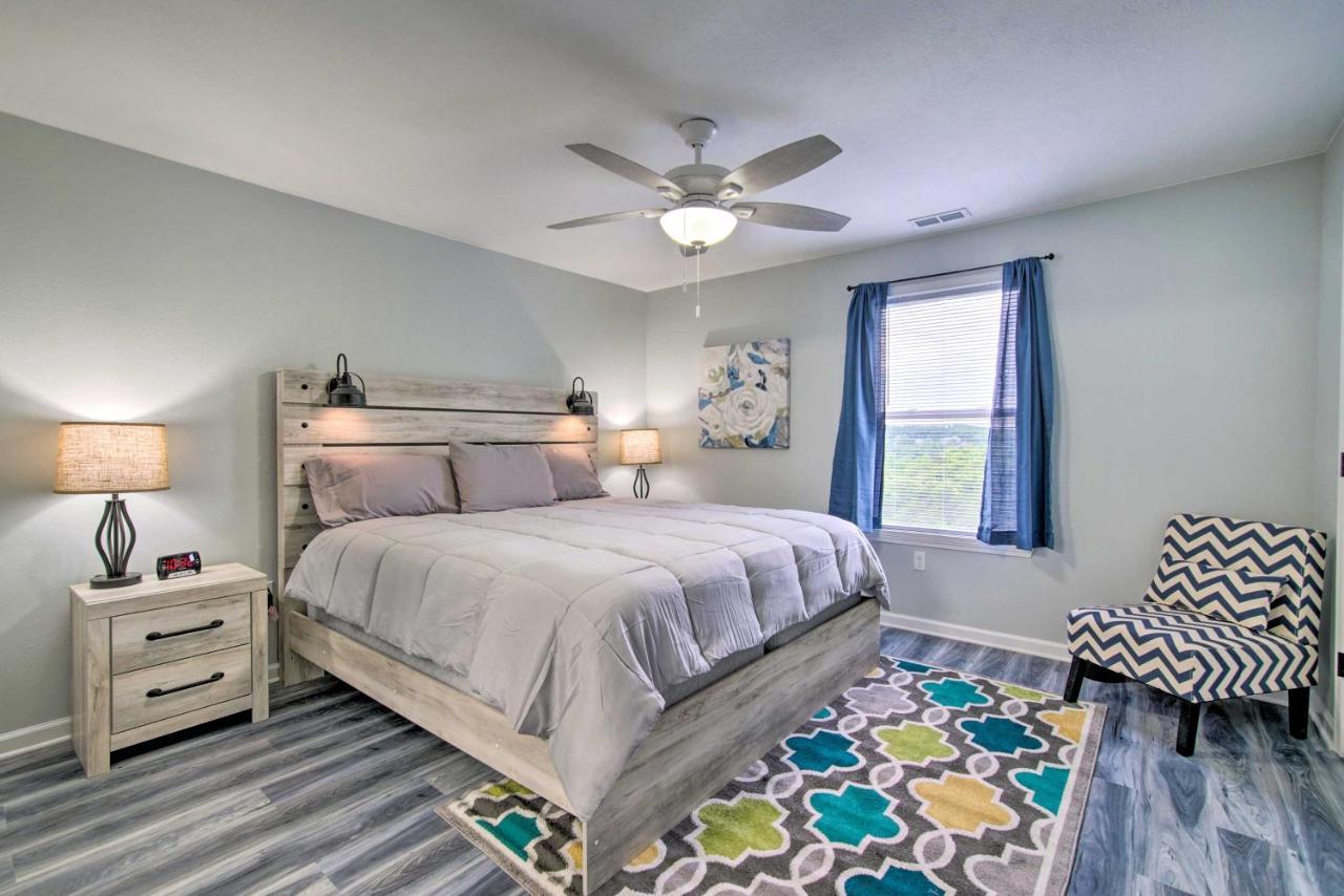 Cozy Branson Condo With Balcony And Mountain Views ภายนอก รูปภาพ