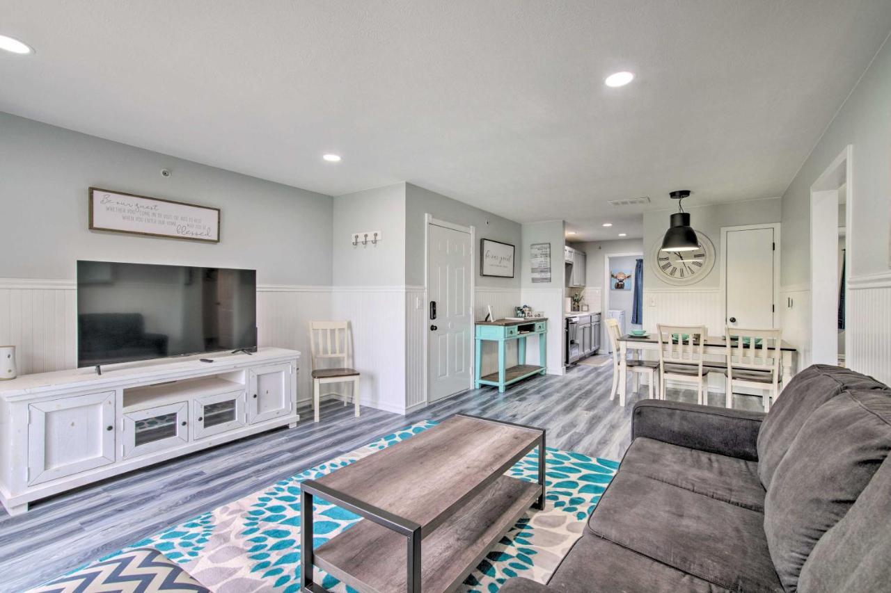 Cozy Branson Condo With Balcony And Mountain Views ภายนอก รูปภาพ