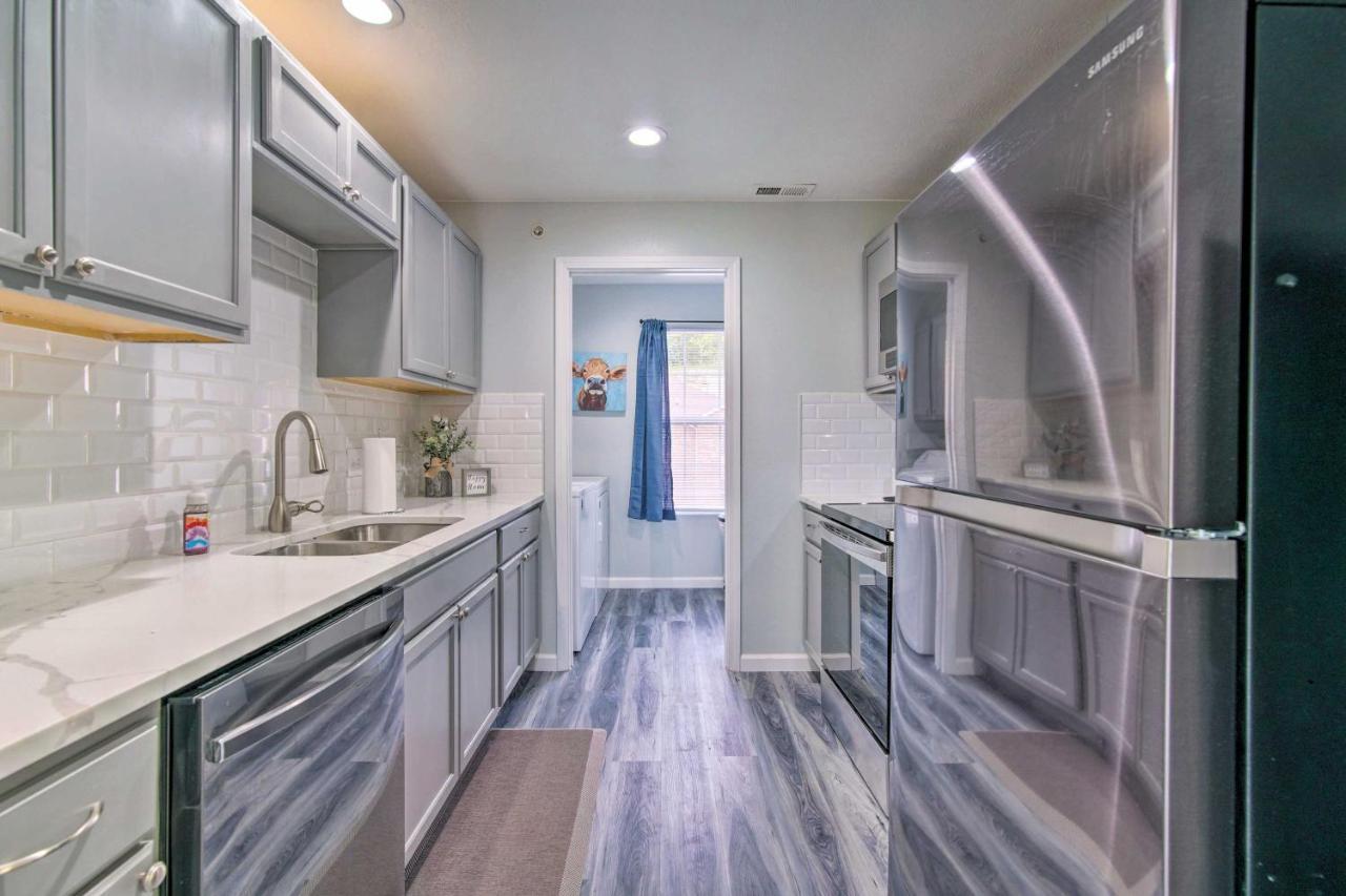 Cozy Branson Condo With Balcony And Mountain Views ภายนอก รูปภาพ